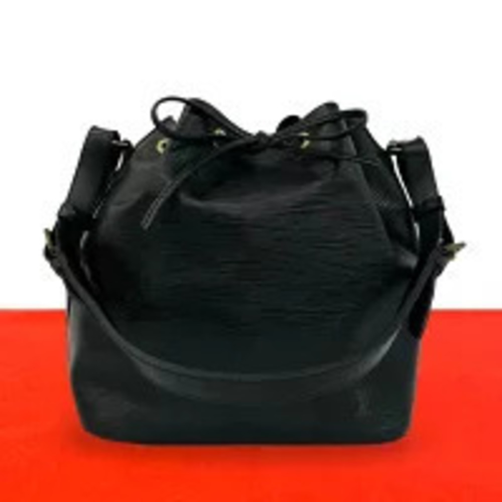 Louis Vuitton Noe Epi Leather Drawstring Crossbody Bag Noir Black